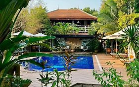 Tara Lodge 3*